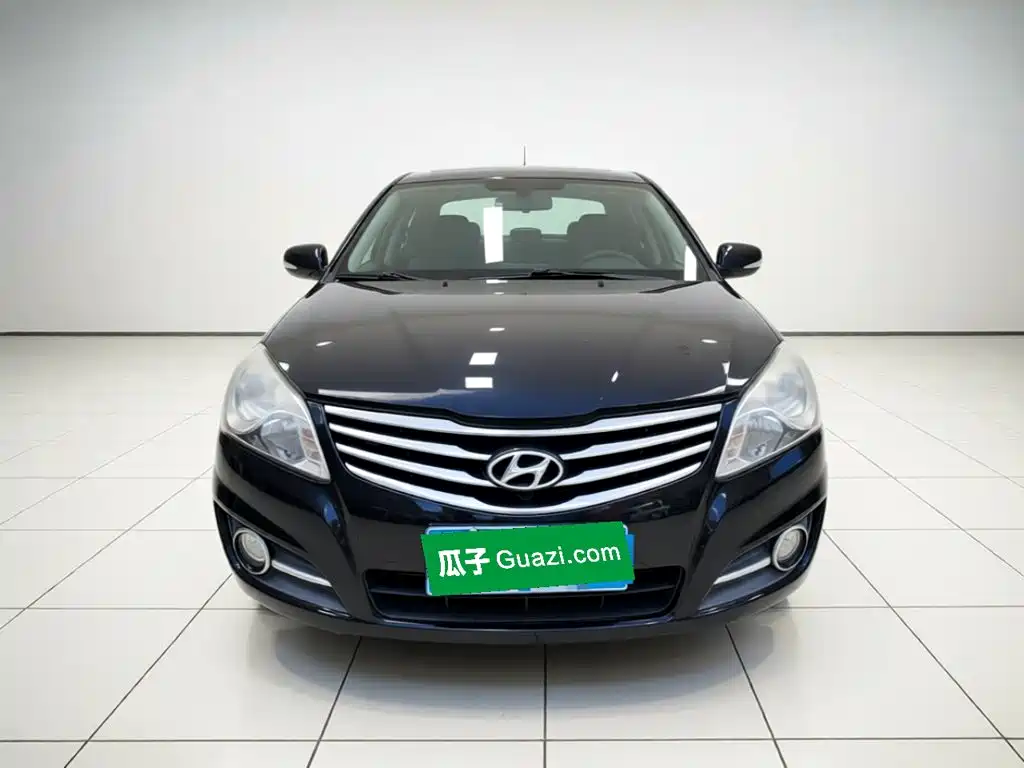 Hyundai Elantra — миниатюра 2