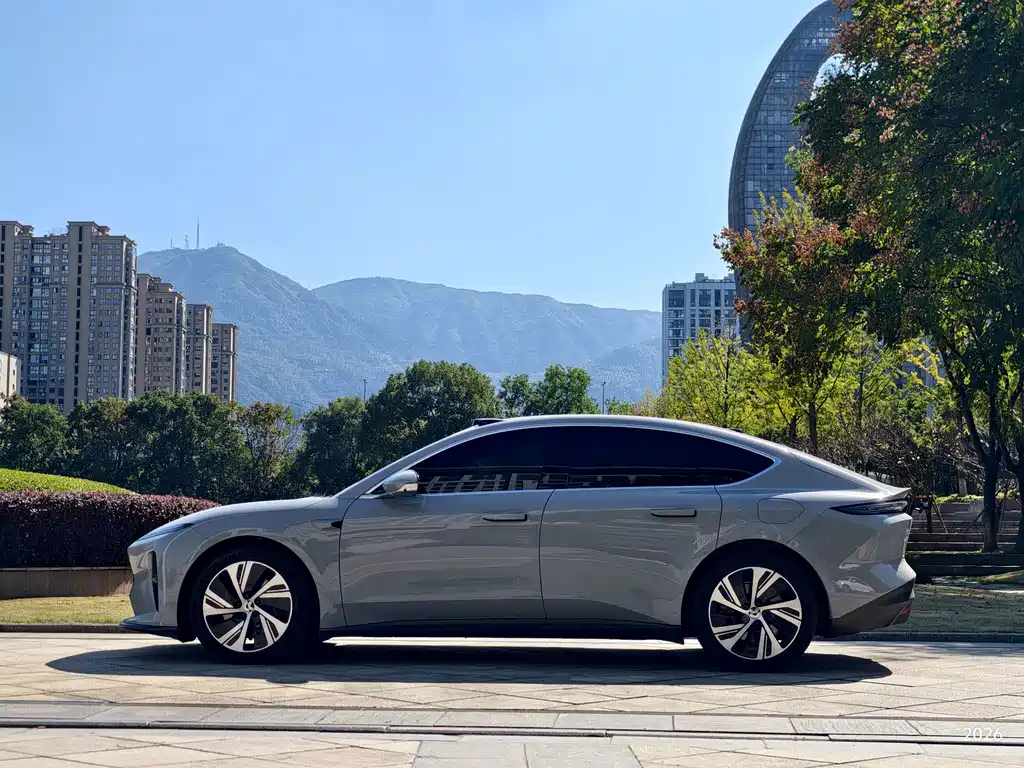 NIO ET5 — миниатюра 3