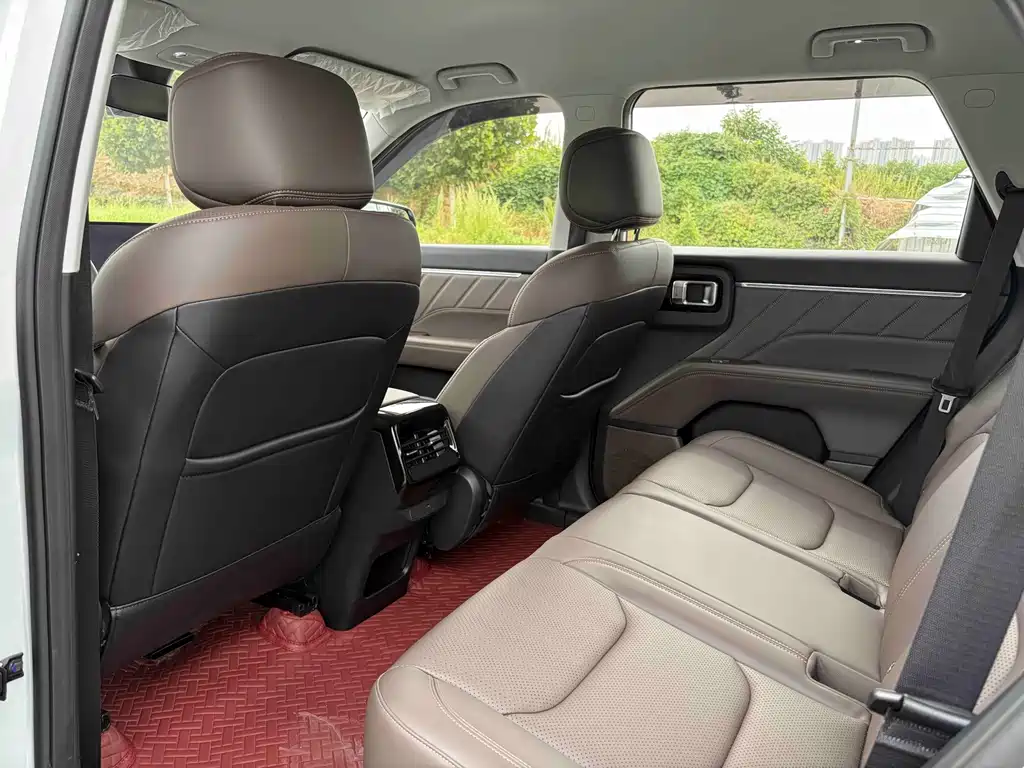 Wuling Xingguang 560 — миниатюра 11