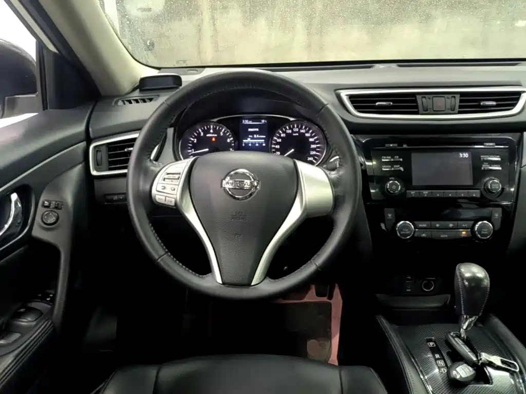 Nissan X-Trail — миниатюра 11