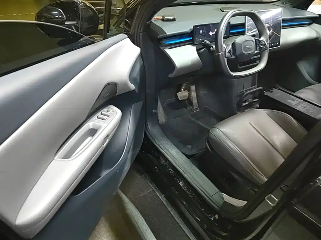 Lynk & Co Z20 — миниатюра 16