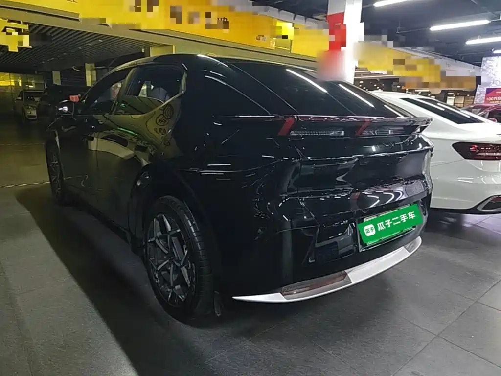 Lynk & Co Z20 — миниатюра 5