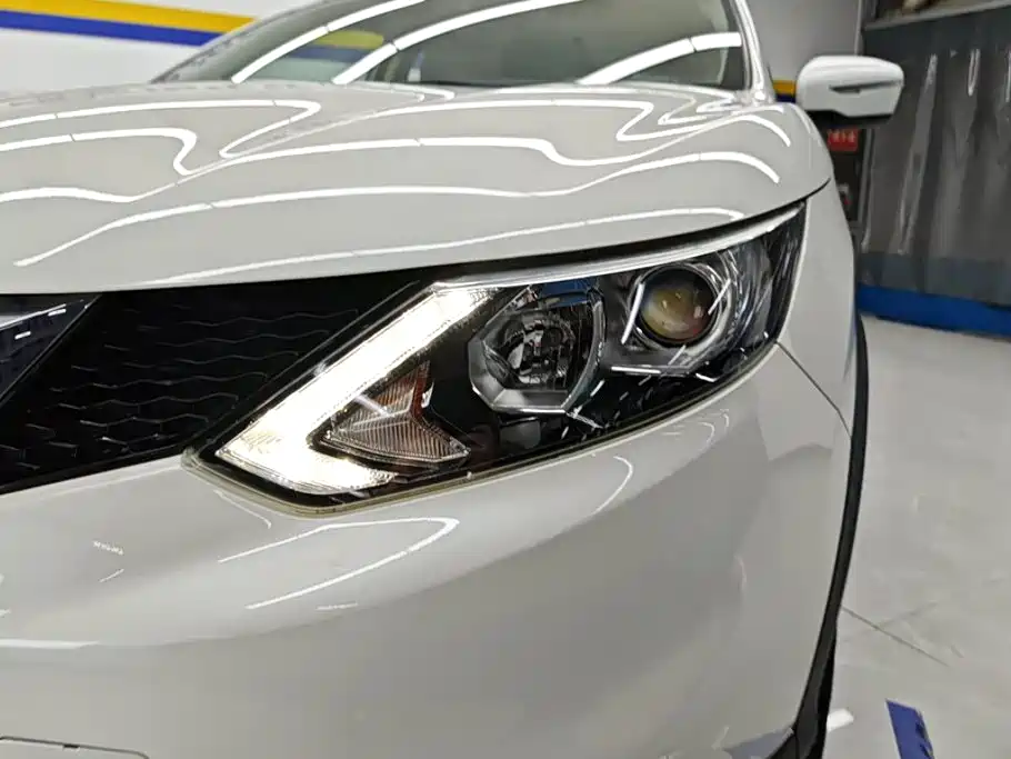 Nissan Qashqai — миниатюра 5