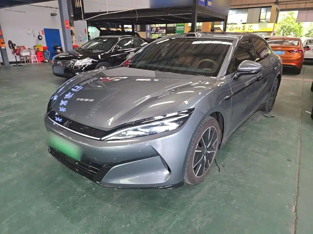 2025 BYD Han - zdjęcie 1 z 25