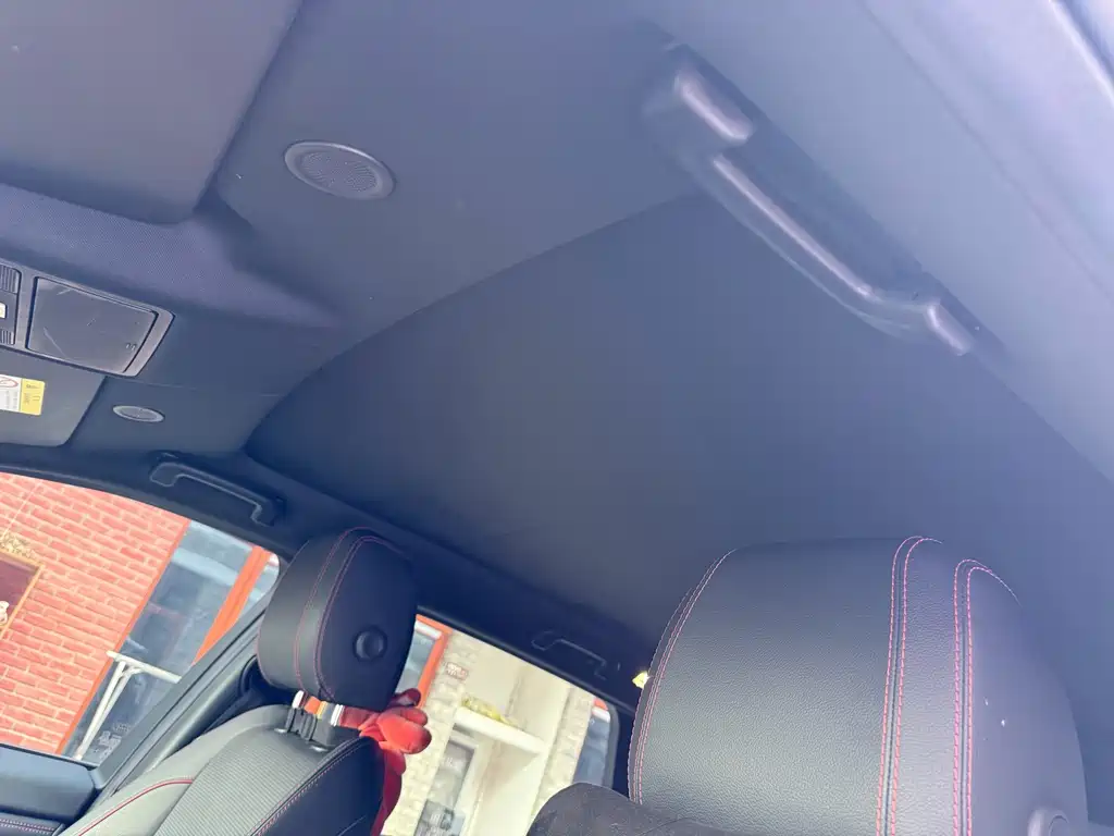 Land Rover Discovery Sport — миниатюра 19