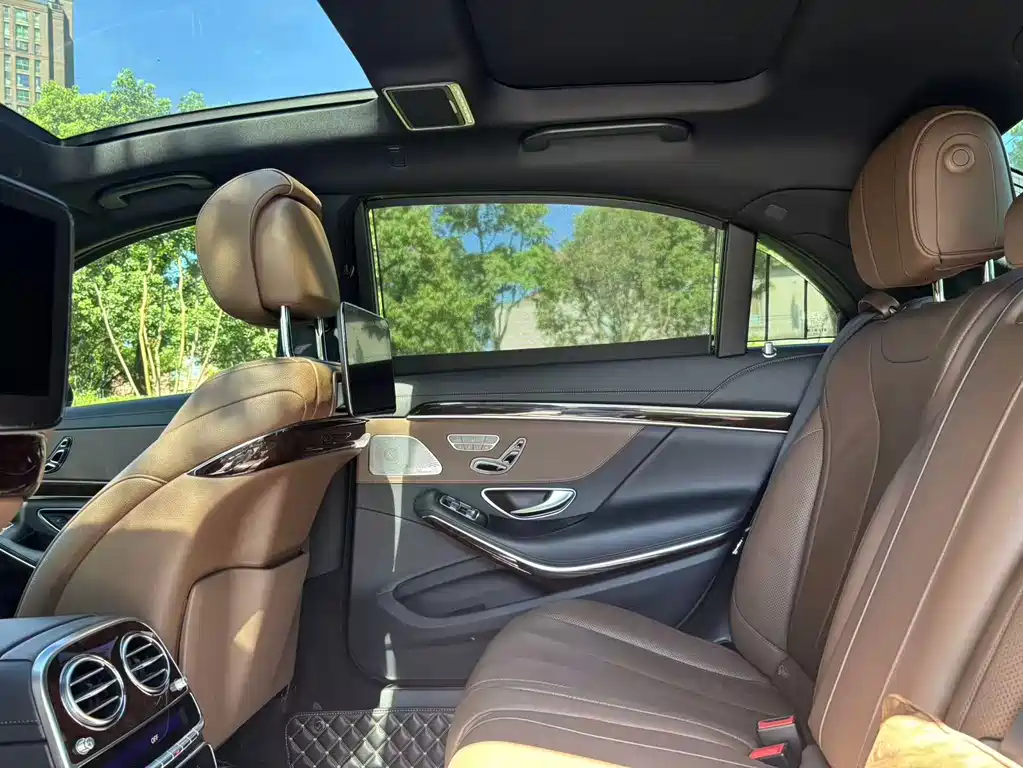 Mercedes-Benz S-Class — миниатюра 10