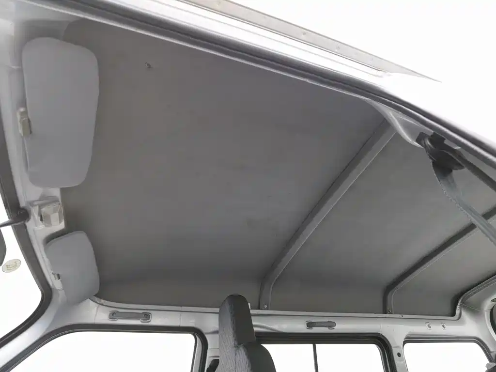 Wuling Zhiguang — миниатюра 14
