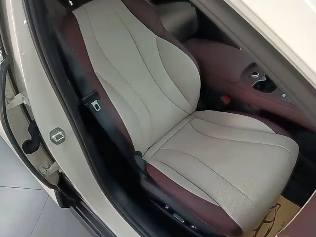 BYD Seal 07 DM-i — миниатюра 25