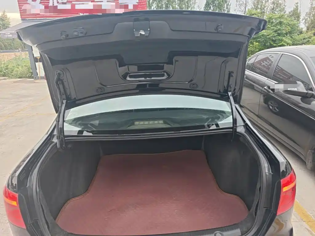Volkswagen Lavida — миниатюра 19