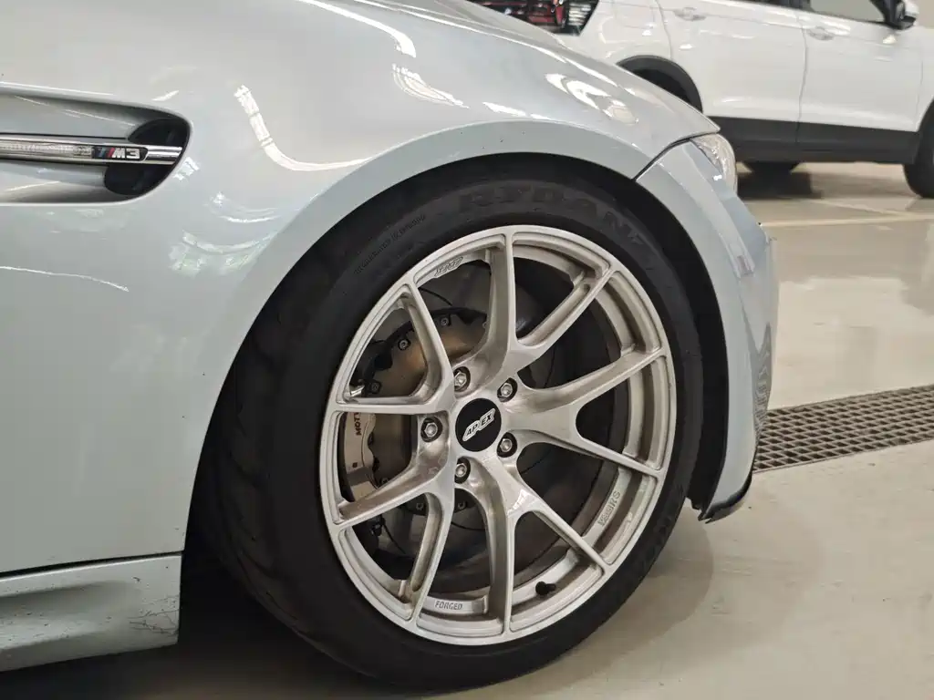 BMW M3 — миниатюра 4