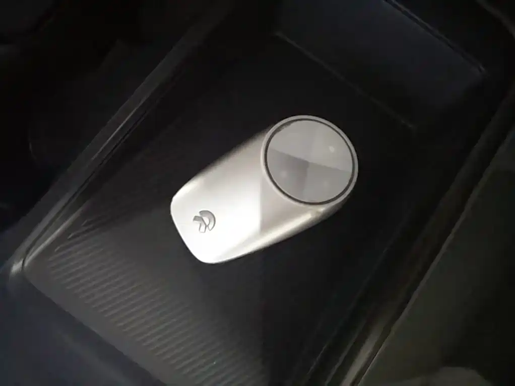 NIO EC6 — миниатюра 9