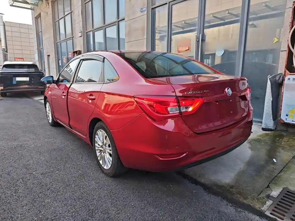 Buick Excelle — миниатюра 5