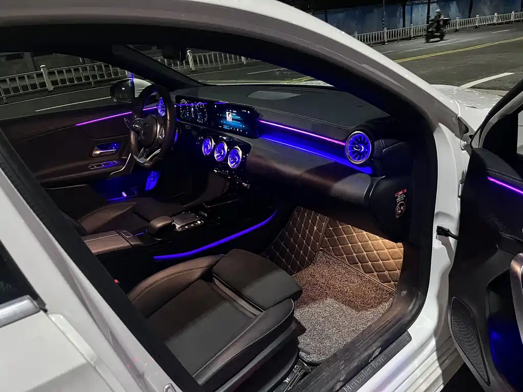 Mercedes-Benz A-Class — миниатюра 3