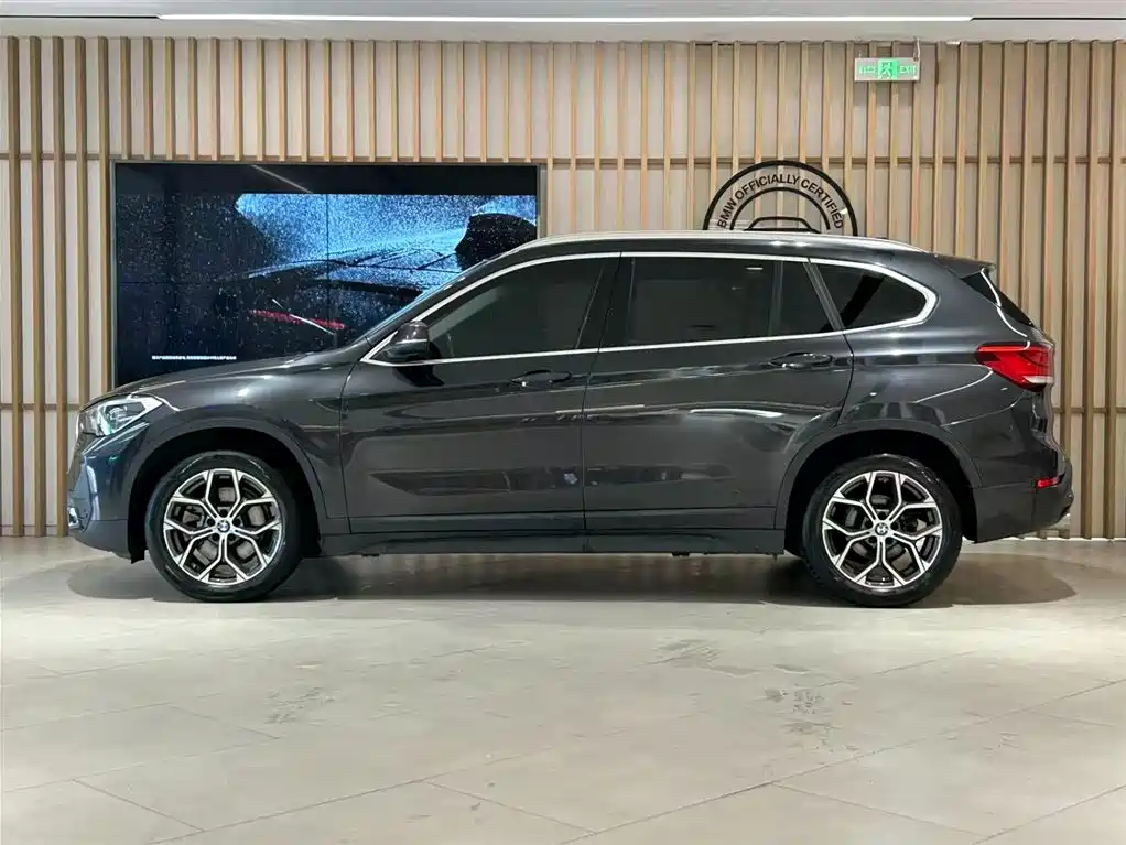 BMW X1 — миниатюра 9