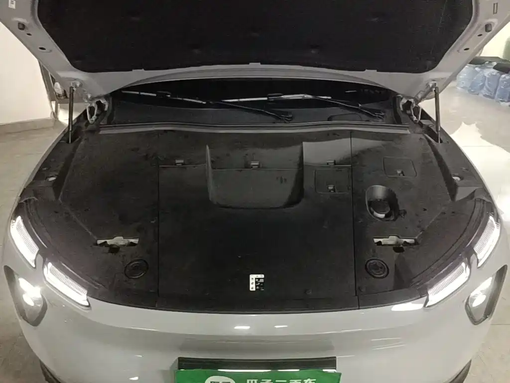 NIO EC6 — миниатюра 20