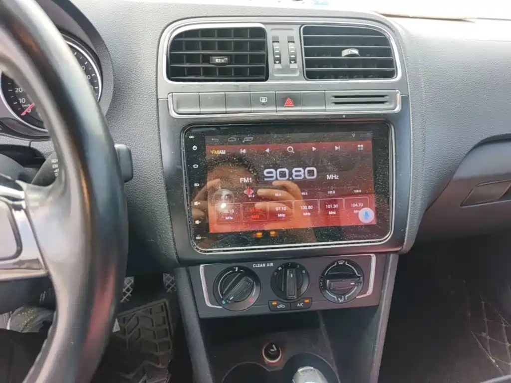 Volkswagen Polo — миниатюра 13