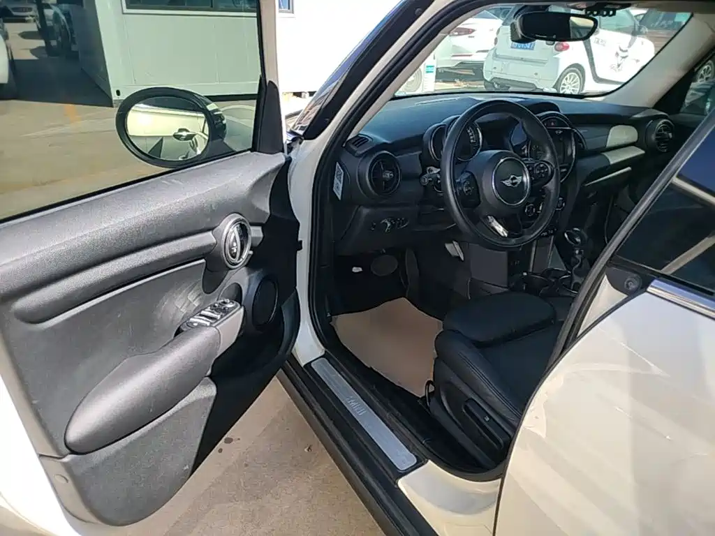 MINI Mini — миниатюра 16