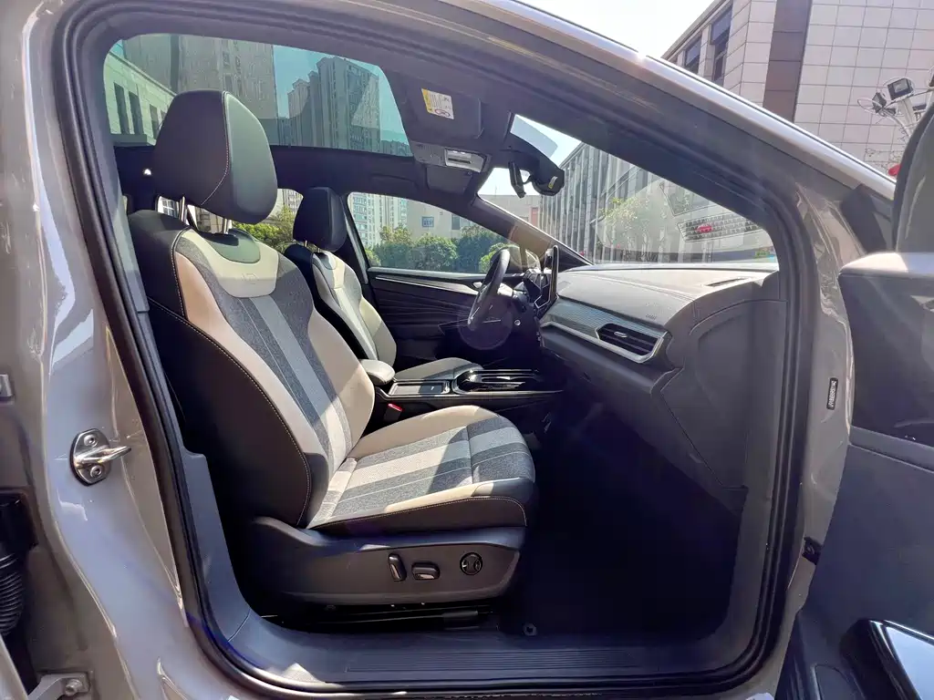 Volkswagen ID.4 Crozz — миниатюра 28