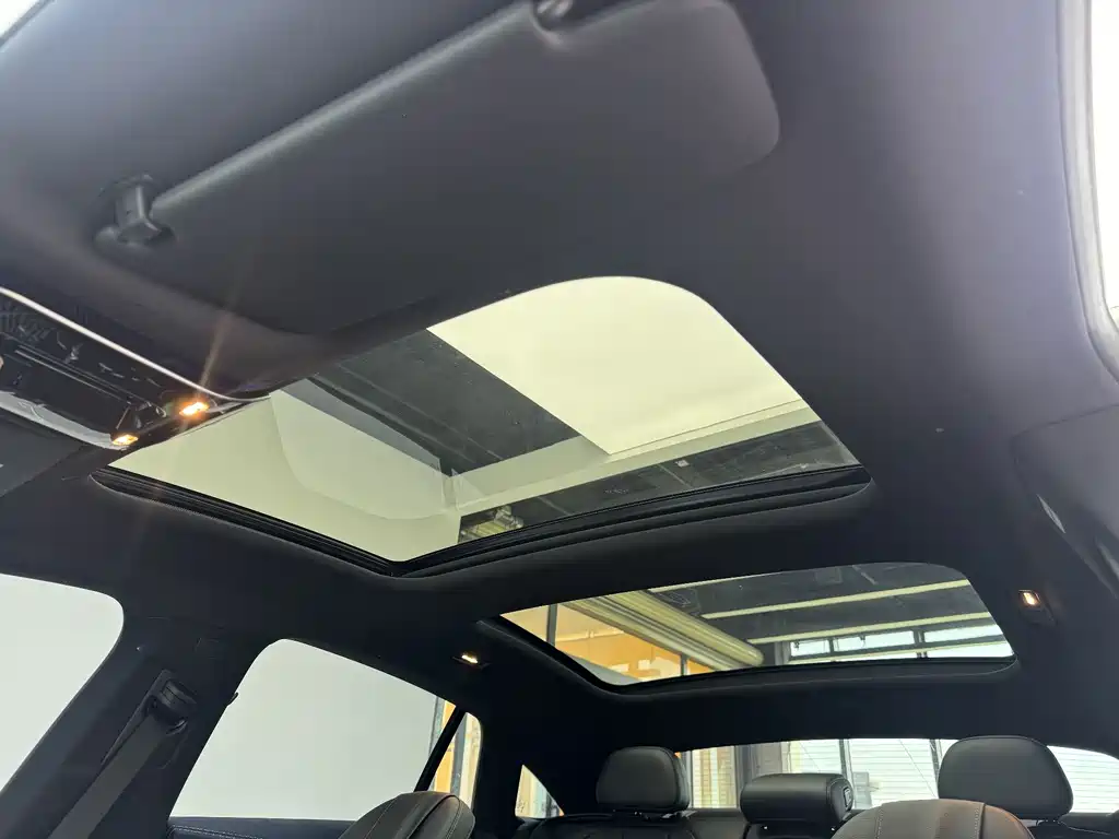 Mercedes-Benz EQE — миниатюра 12