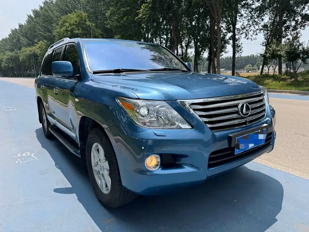 Lexus LX 2007 570