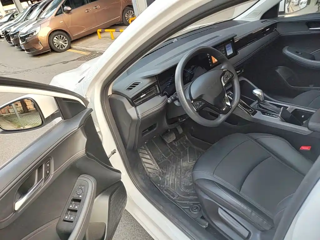Roewe i5 — миниатюра 16