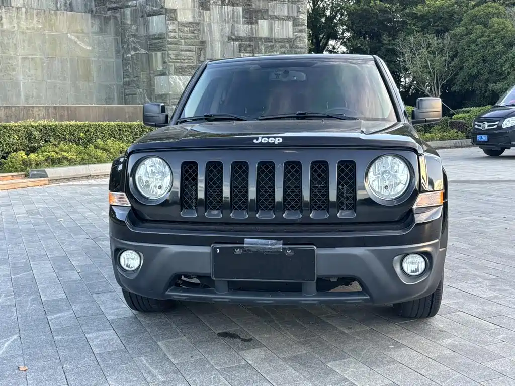 Jeep Patriot — миниатюра 2
