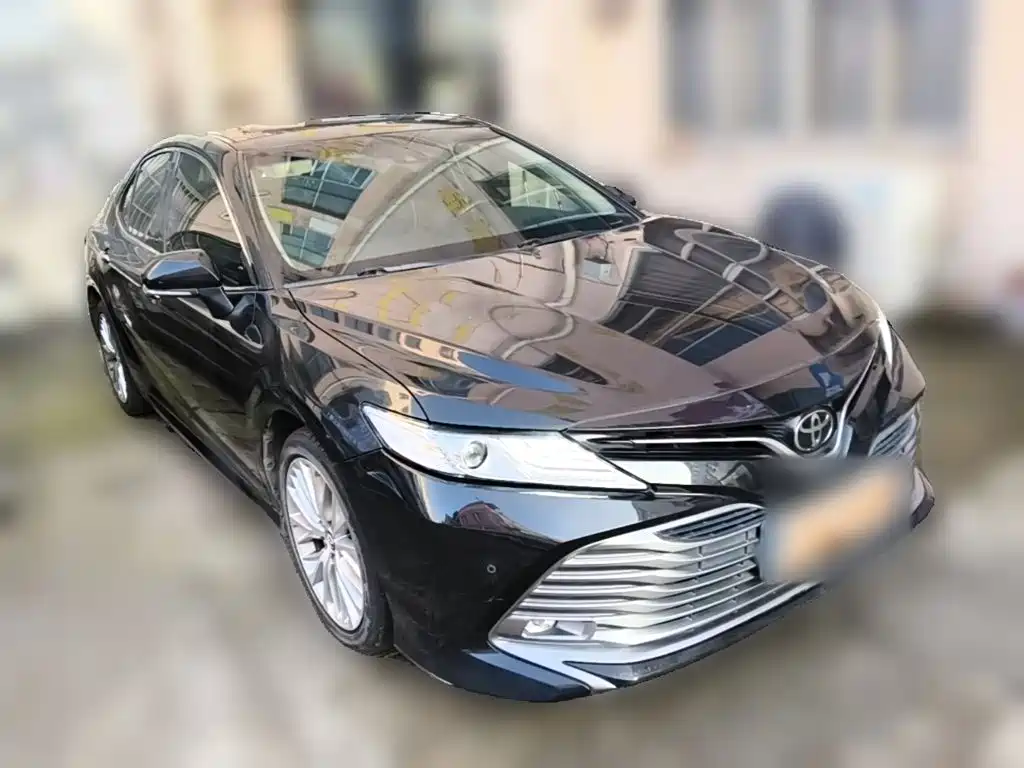 Toyota Camry — миниатюра 6
