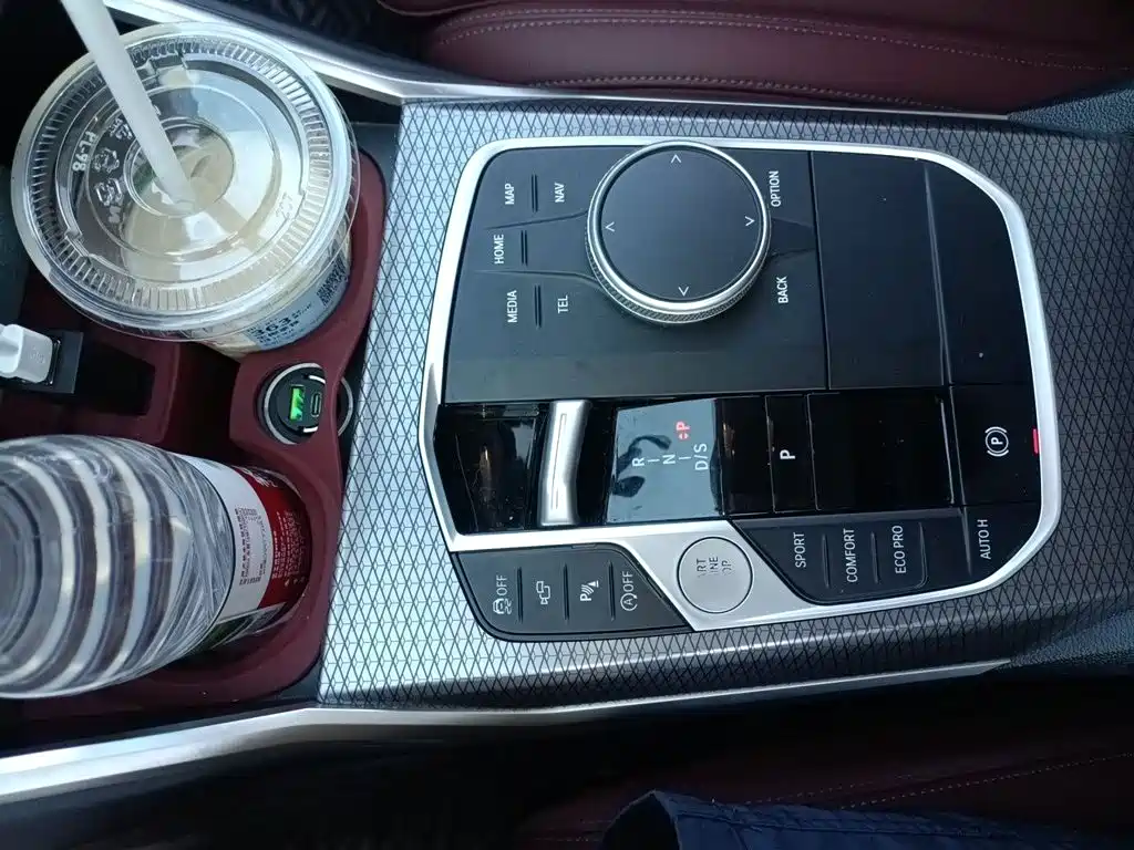 BMW 3 Series — миниатюра 7