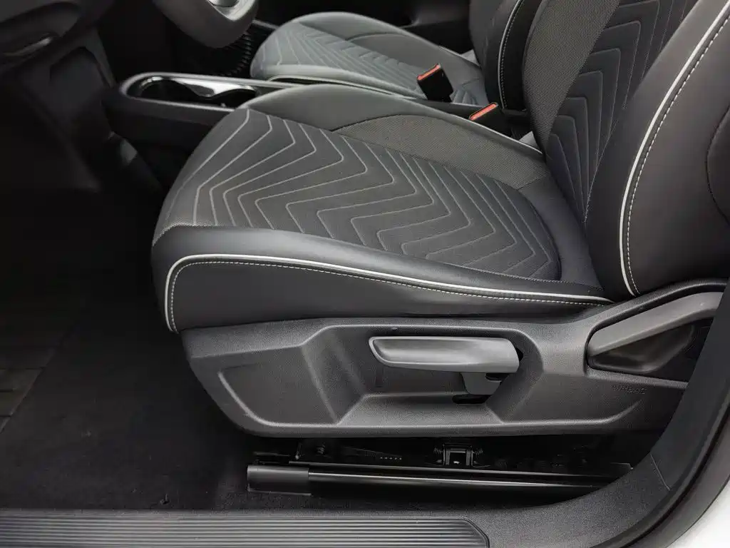 Volkswagen ID.3 — миниатюра 20