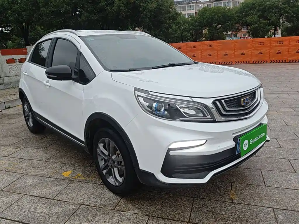 Geely Vision X3 — миниатюра 4