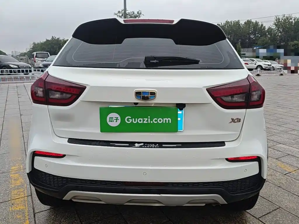 Geely Vision X3 — миниатюра 6
