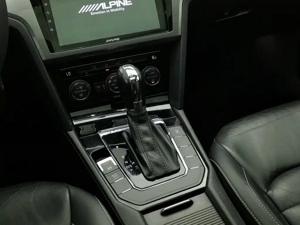 Volkswagen Lamando — миниатюра 13