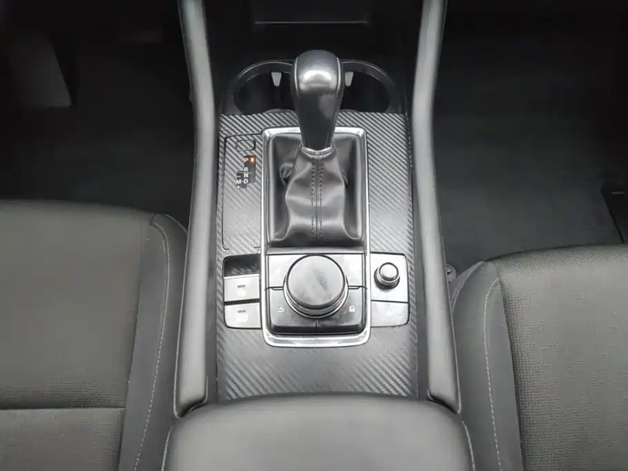 Mazda 3 Axela — миниатюра 16