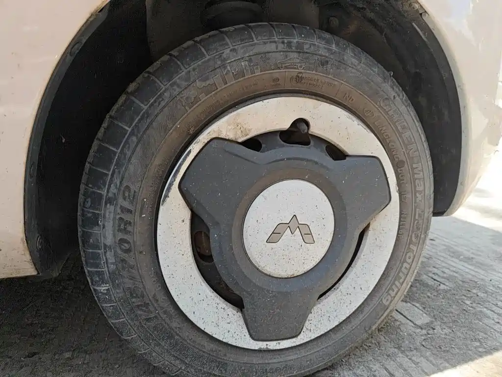 Wuling MINIEV — миниатюра 25
