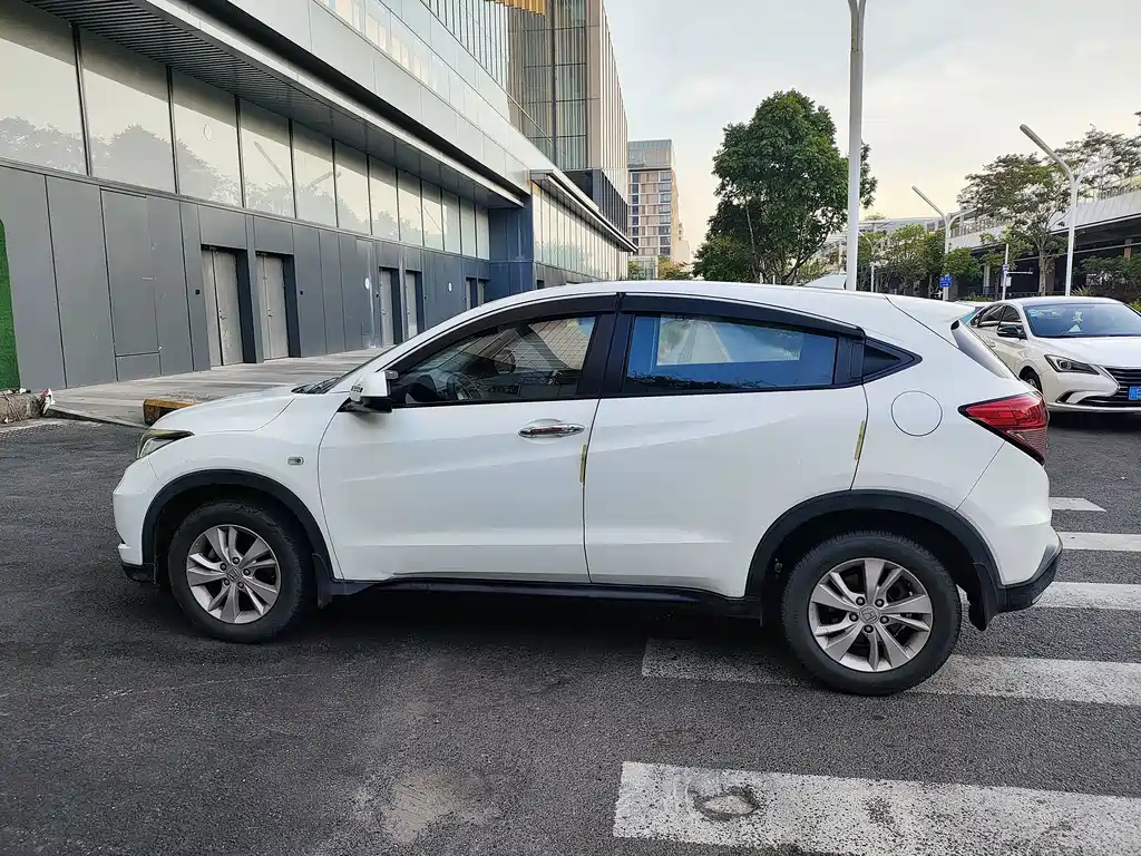 Honda Vezel — миниатюра 11