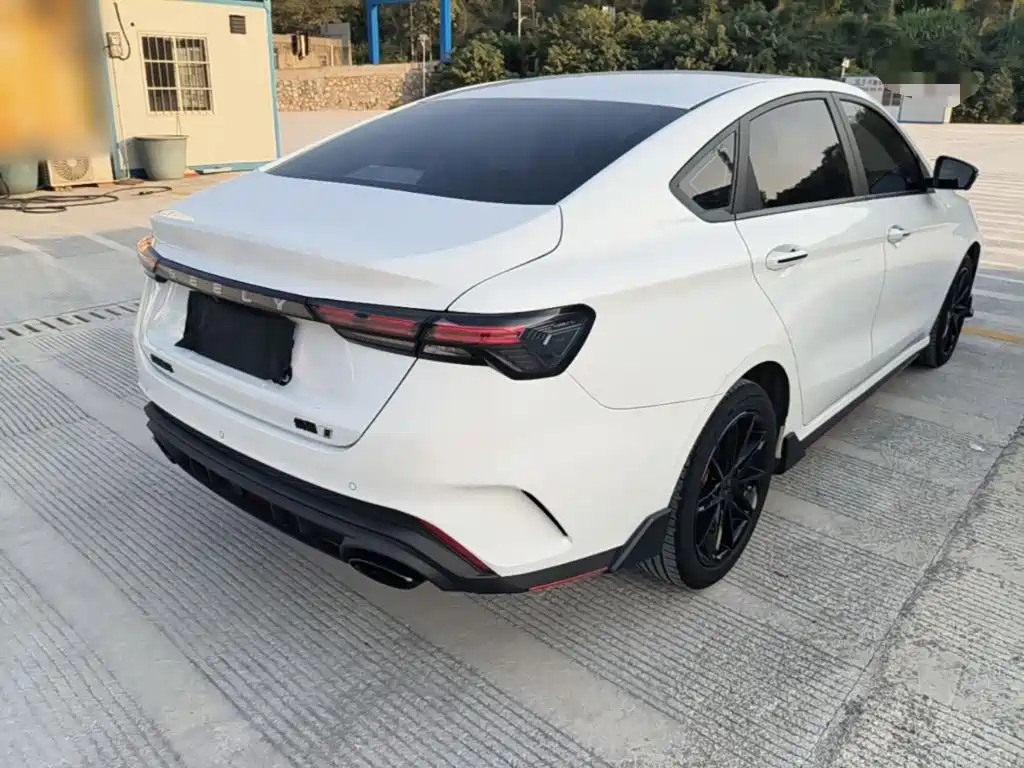 Geely Binrui — миниатюра 7