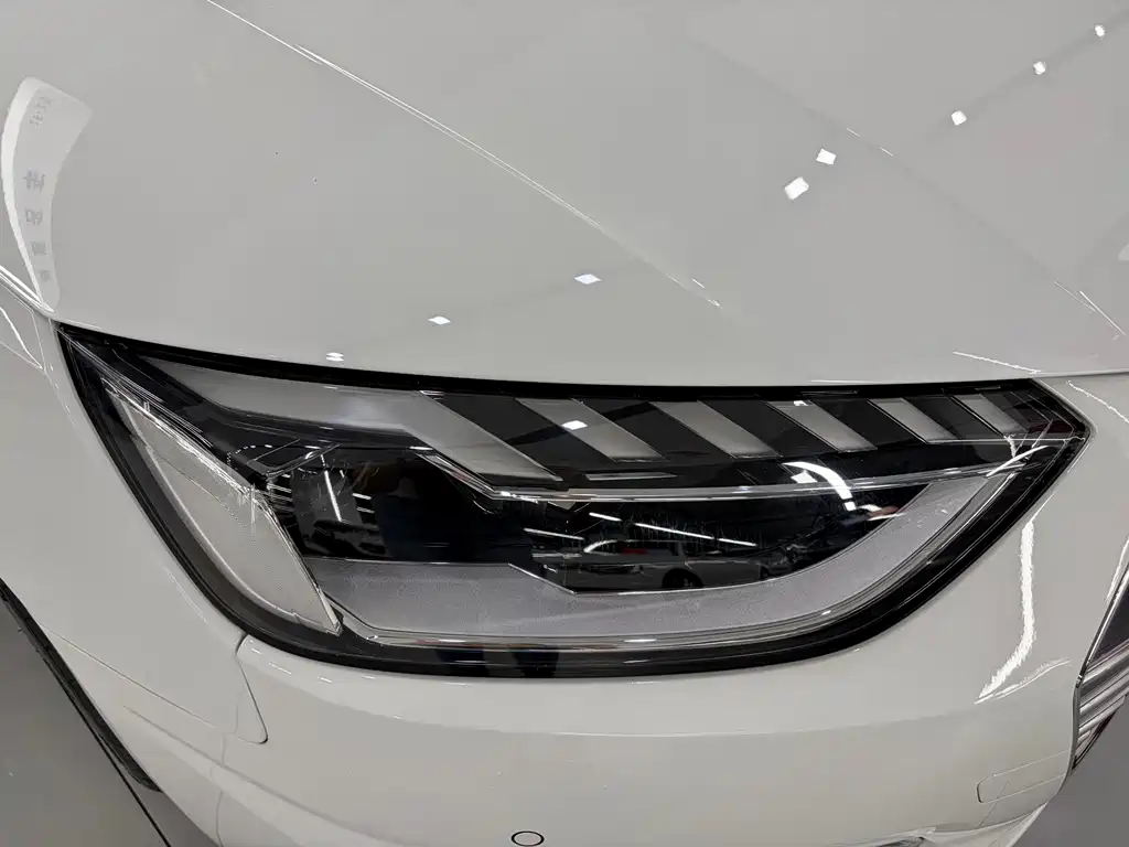 Audi A4L — миниатюра 7