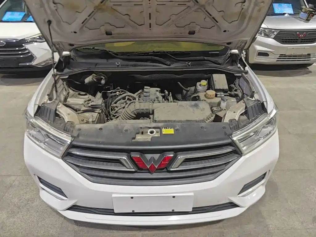 Wuling Hongguang — миниатюра 20
