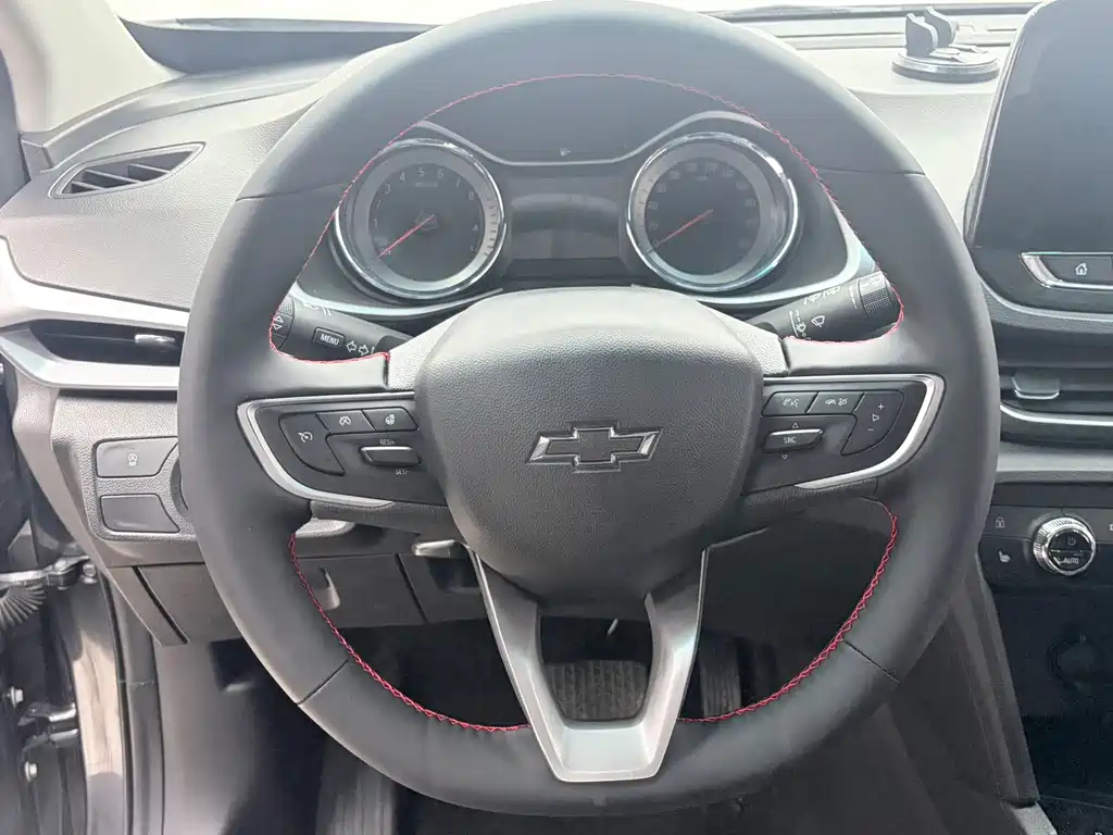 Chevrolet Volando — миниатюра 12