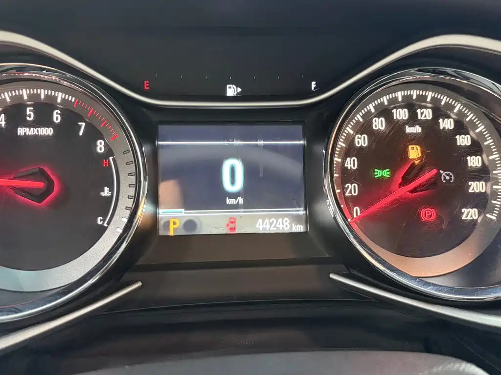 Chevrolet Volando — миниатюра 13