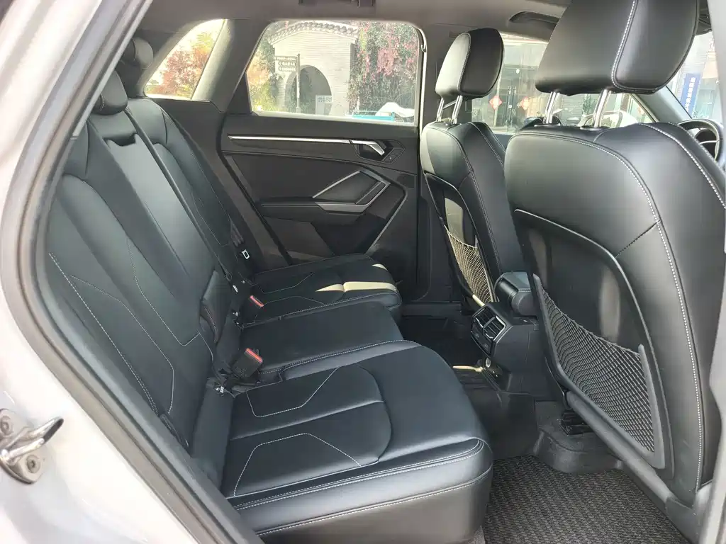 Audi Q3 — миниатюра 5
