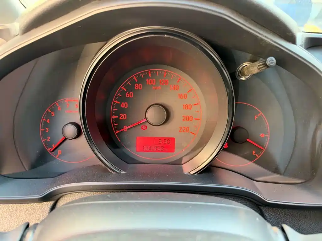 Honda Fit — миниатюра 9