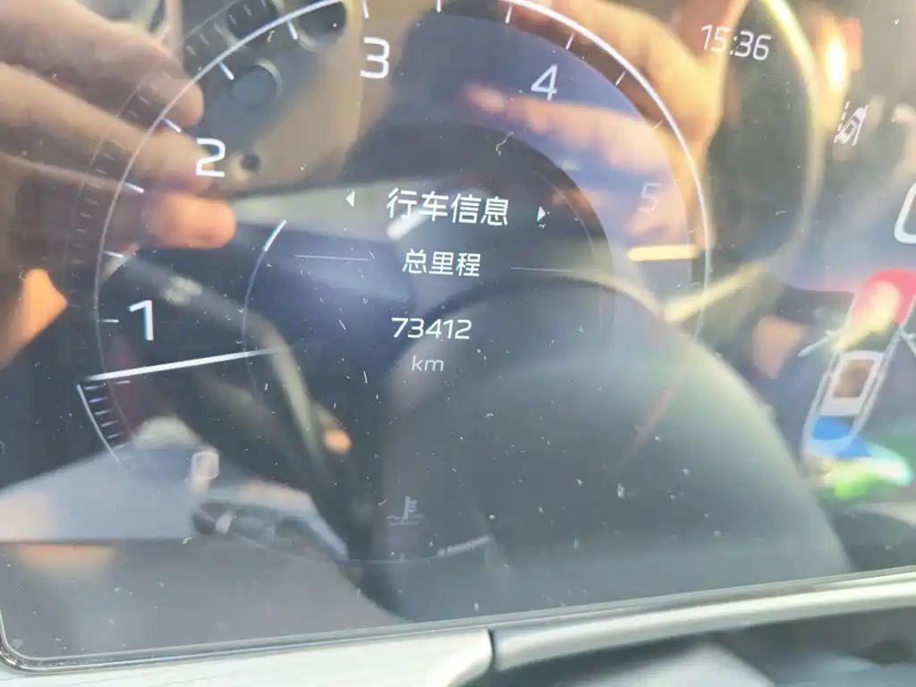 Hongqi Hongqi H5 — миниатюра 8