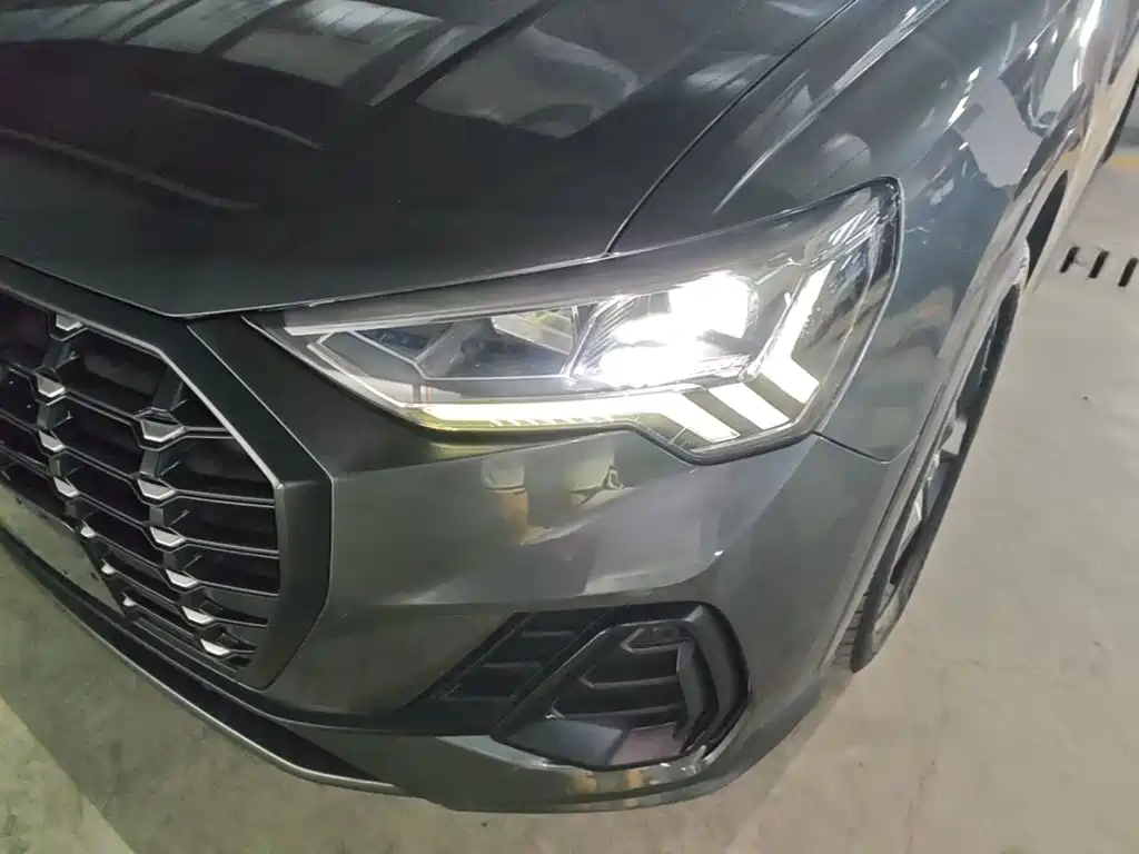 Audi Q3 — миниатюра 24