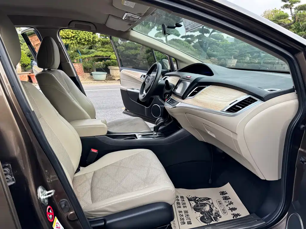 Honda Jade 1.8L Auto Comfort Elite Edition 5 seats, фото 7