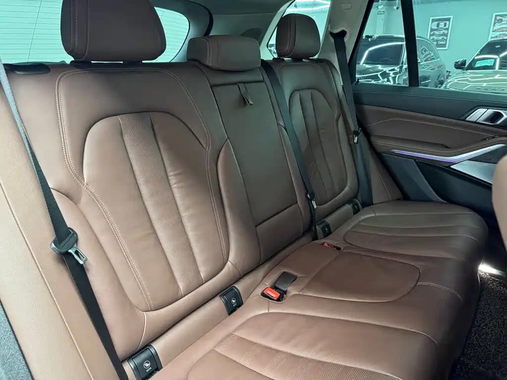 BMW X5 (Import) — миниатюра 20