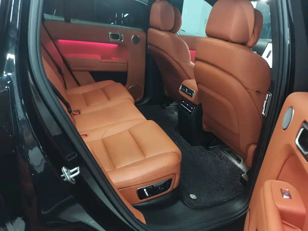 Li Auto Li L7 — миниатюра 8