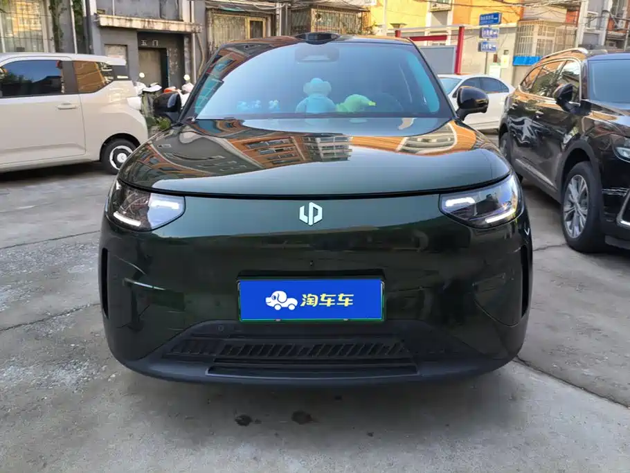 Leapmotor Leapmotor A10 — миниатюра 2