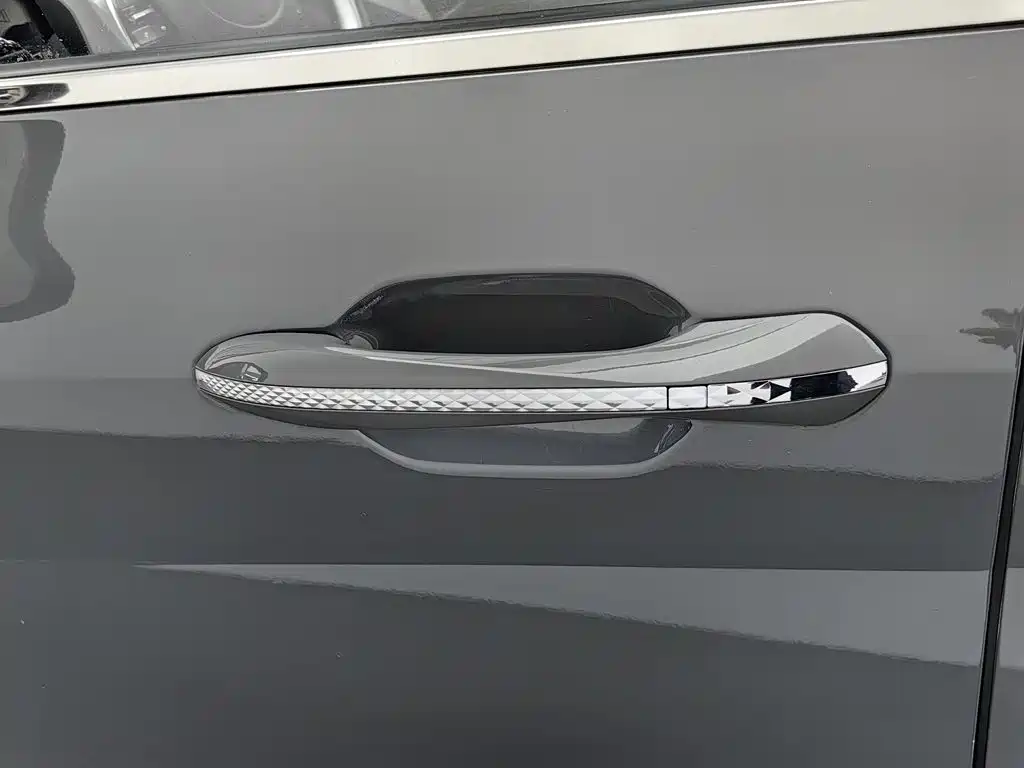 Hyundai Custo — миниатюра 18