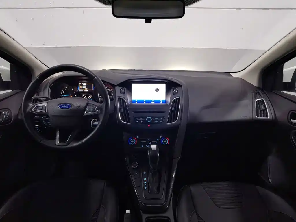 Ford Focus — миниатюра 5